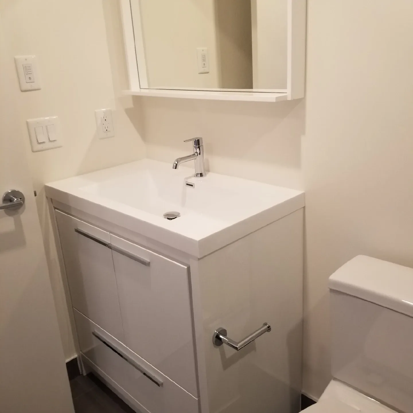 1 Bed 1 Bath Condo for Rent, Furnished or Unfurnished image indicator(4)