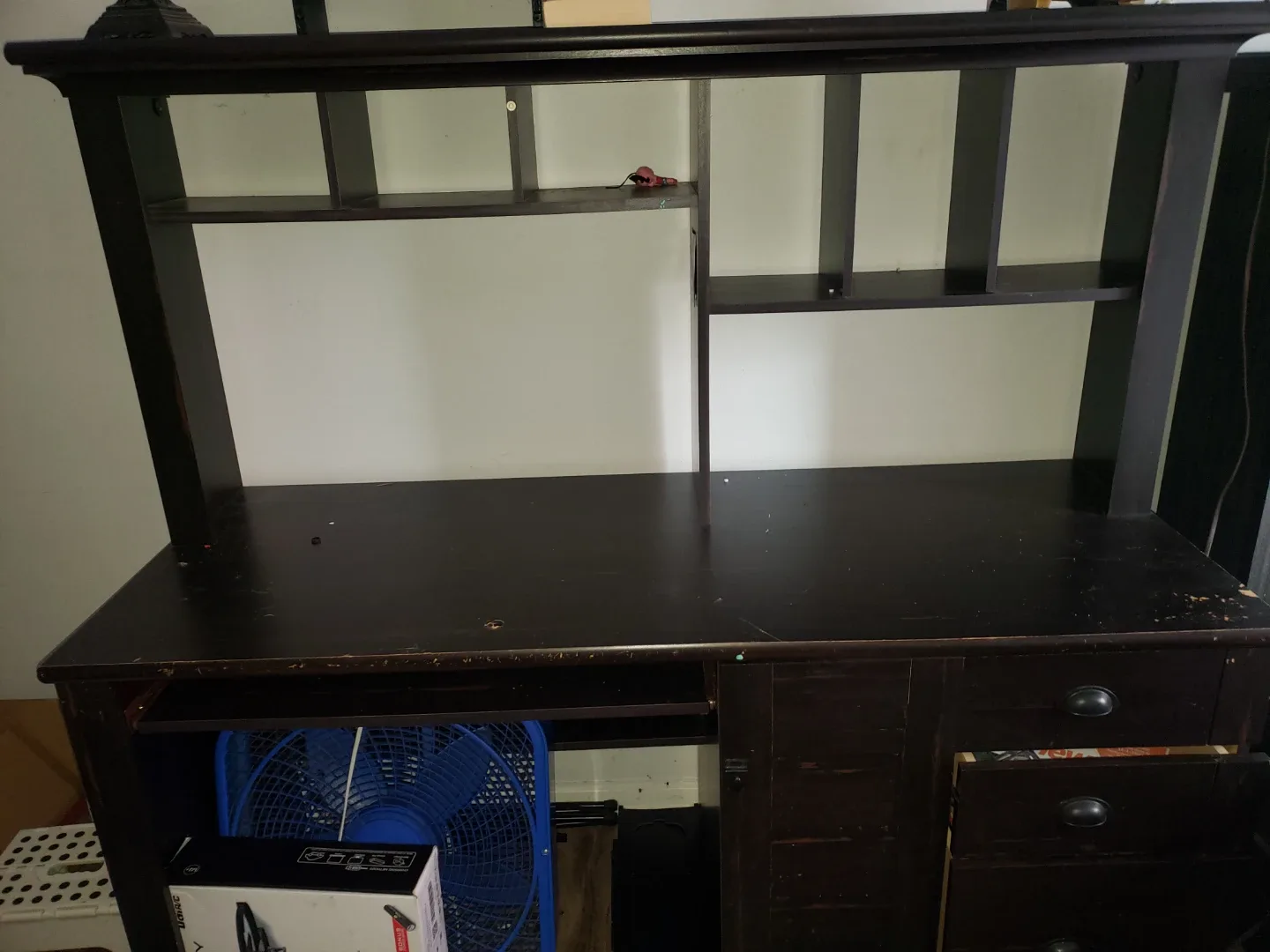 Dark Brown Wooden Desk with Hutch