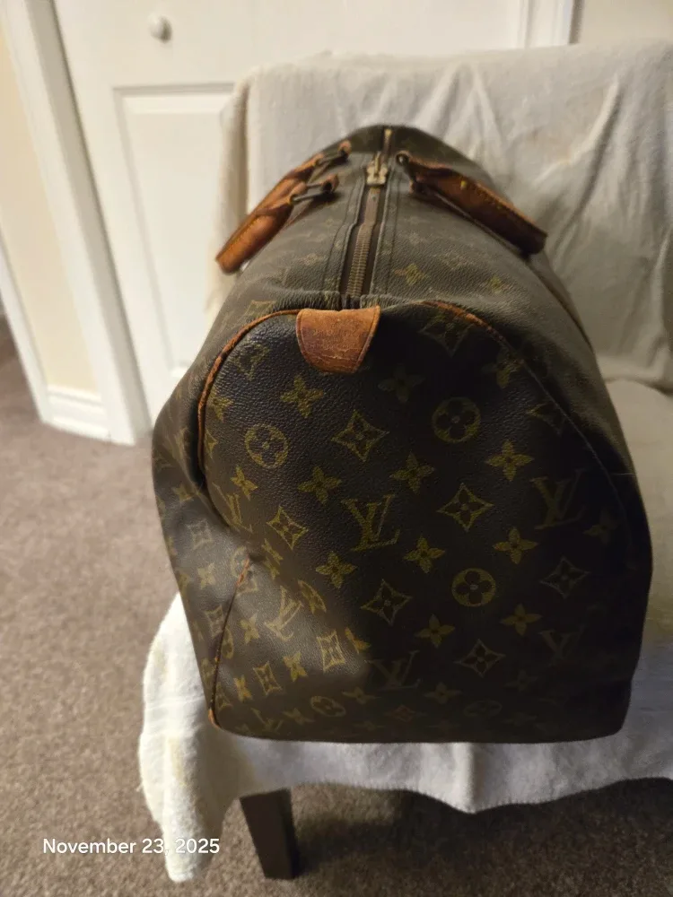 Vintage, Authentic Louis Vuitton 55 Keepall Travel Bag image indicator(2)