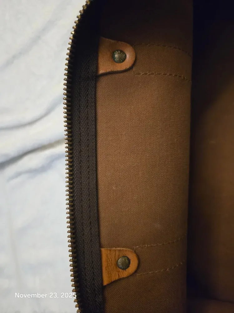Vintage, Authentic Louis Vuitton 55 Keepall Travel Bag image indicator(8)