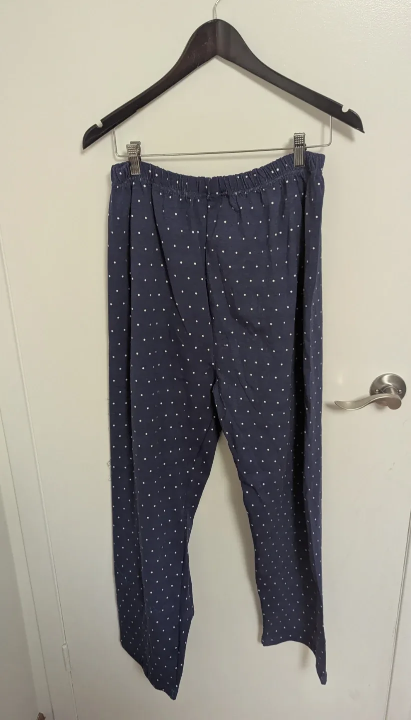 Brand New Akeez Winnie the Pooh Pajama Set - Women's X-Large image indicator(5)