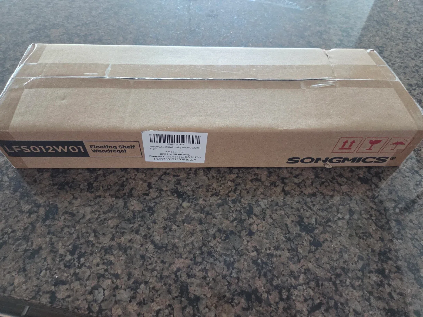 SONGMICS LFS012W01 Floating Shelves - New in Box! image indicator(4)