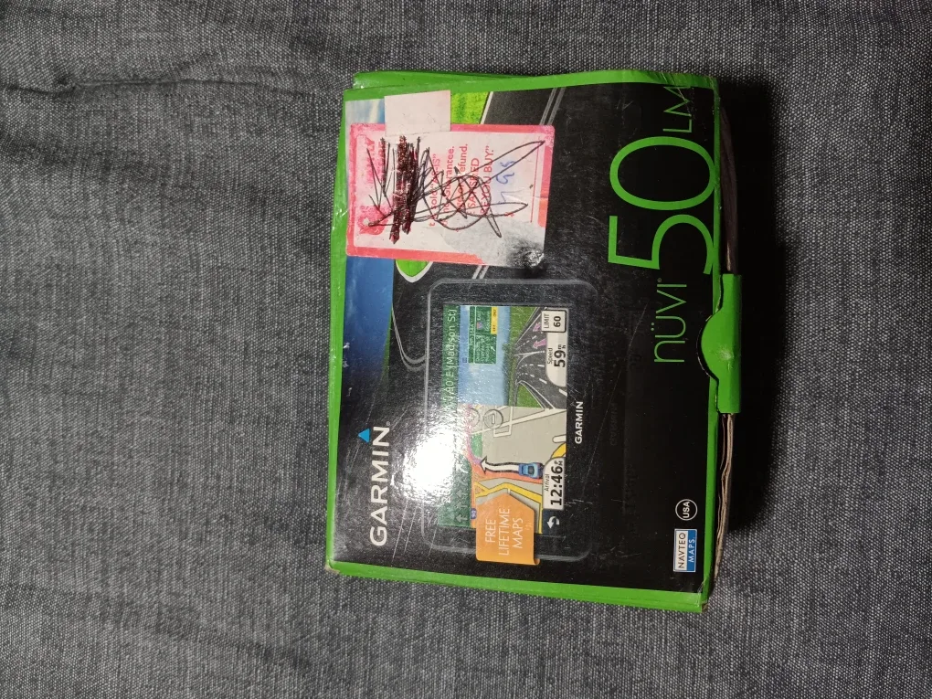 Garmin nüvi 50LM GPS Navigator