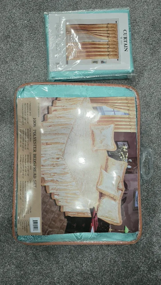 100% Polyester Bedspread Set & Curtain image indicator(4)