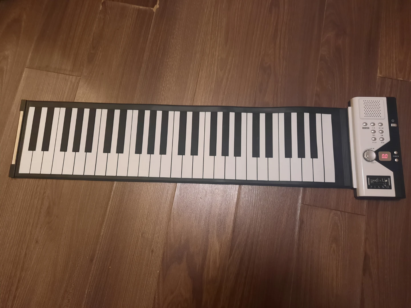 $30 Roll Up Piano - photo 2