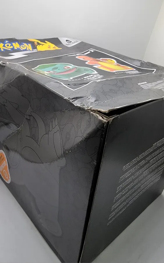 Pokémon 8” Deluxe Charmander Vinyl Figure image indicator(8)