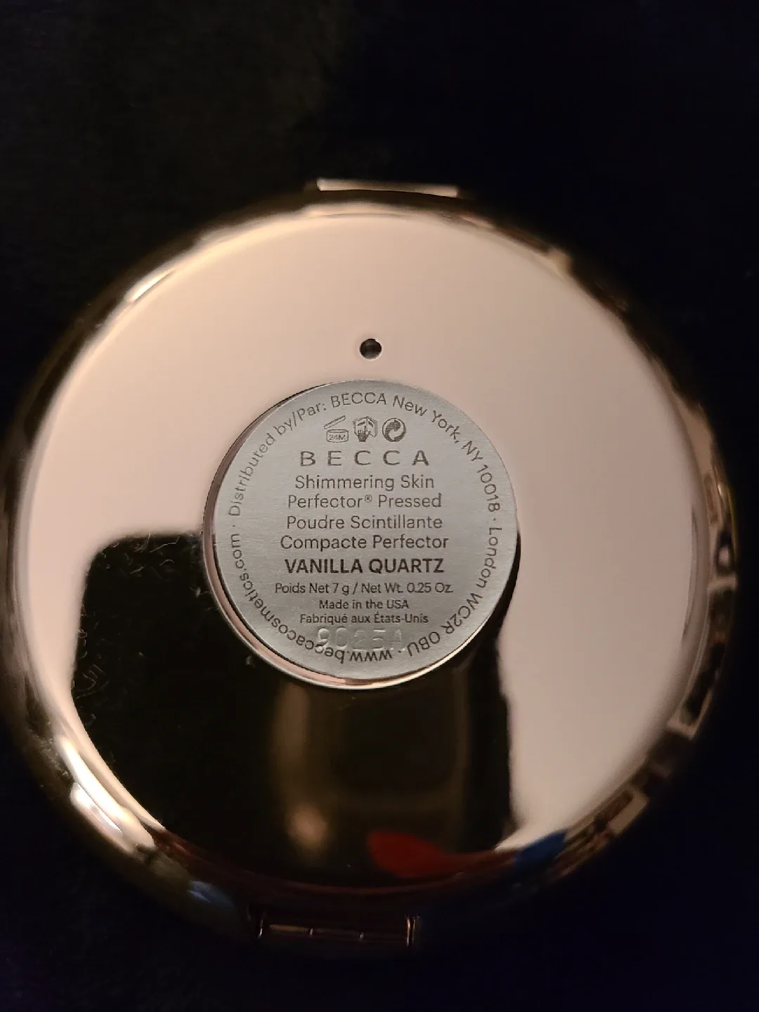 Becca Shimmering Skin Perfector - Vanilla Quartz image indicator(3)