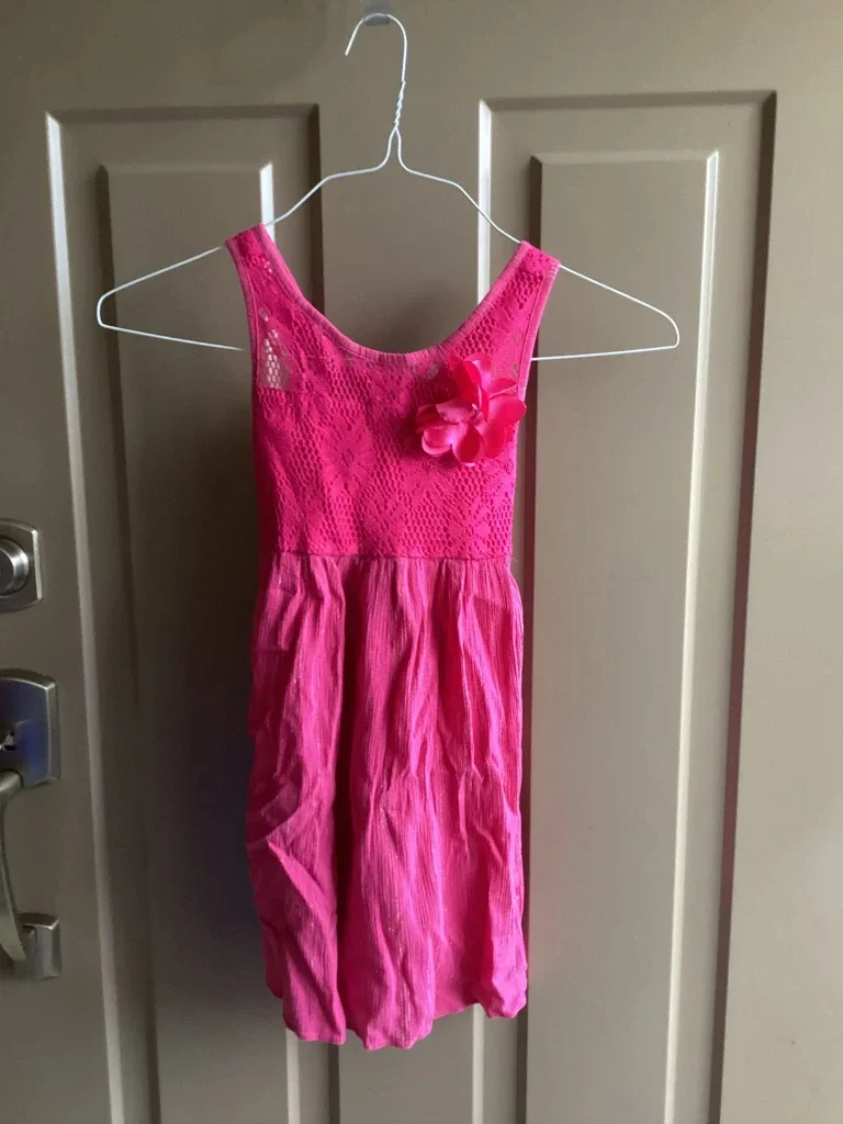 Girls sz 7/8 dresses $4 each