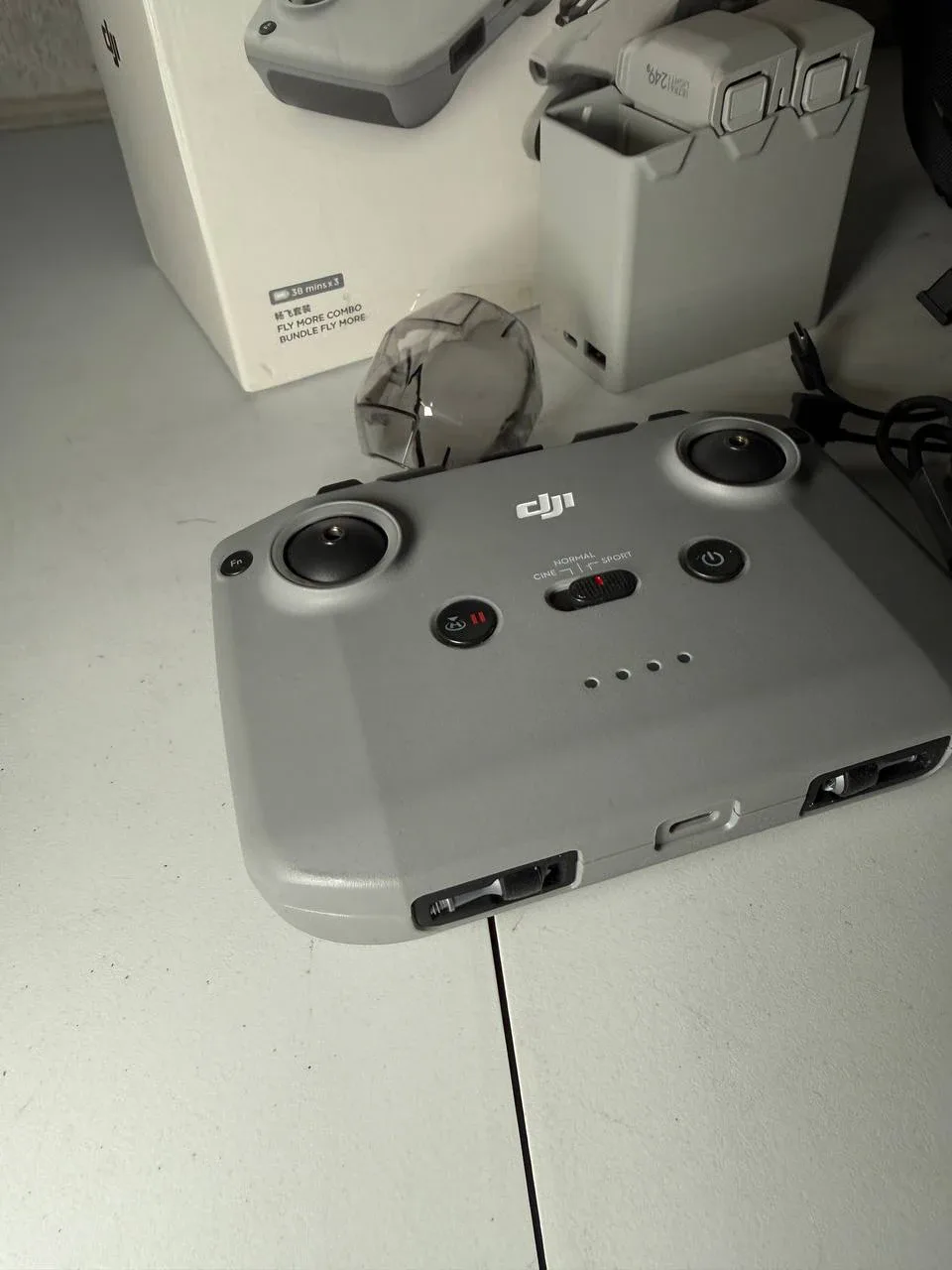 DJI Mini 3 Fly More Combo (DJI RC) Accessories, Missing Parts image indicator(3)