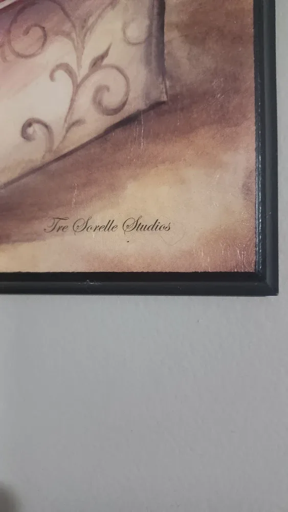 L'atelier des Trois Soeurs Framed Print image indicator(2)