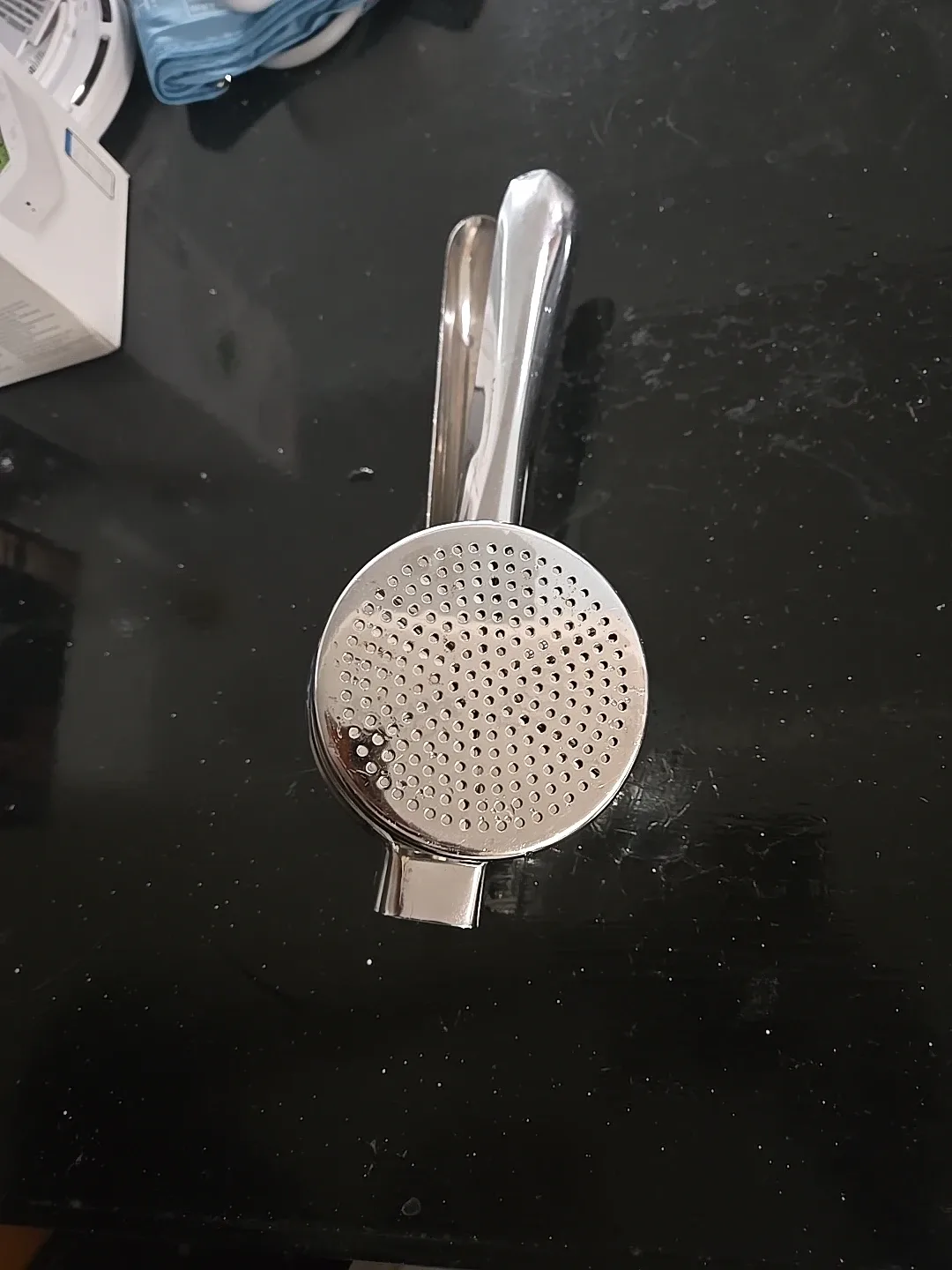 Stainless Steel Potato Ricer image indicator(9)