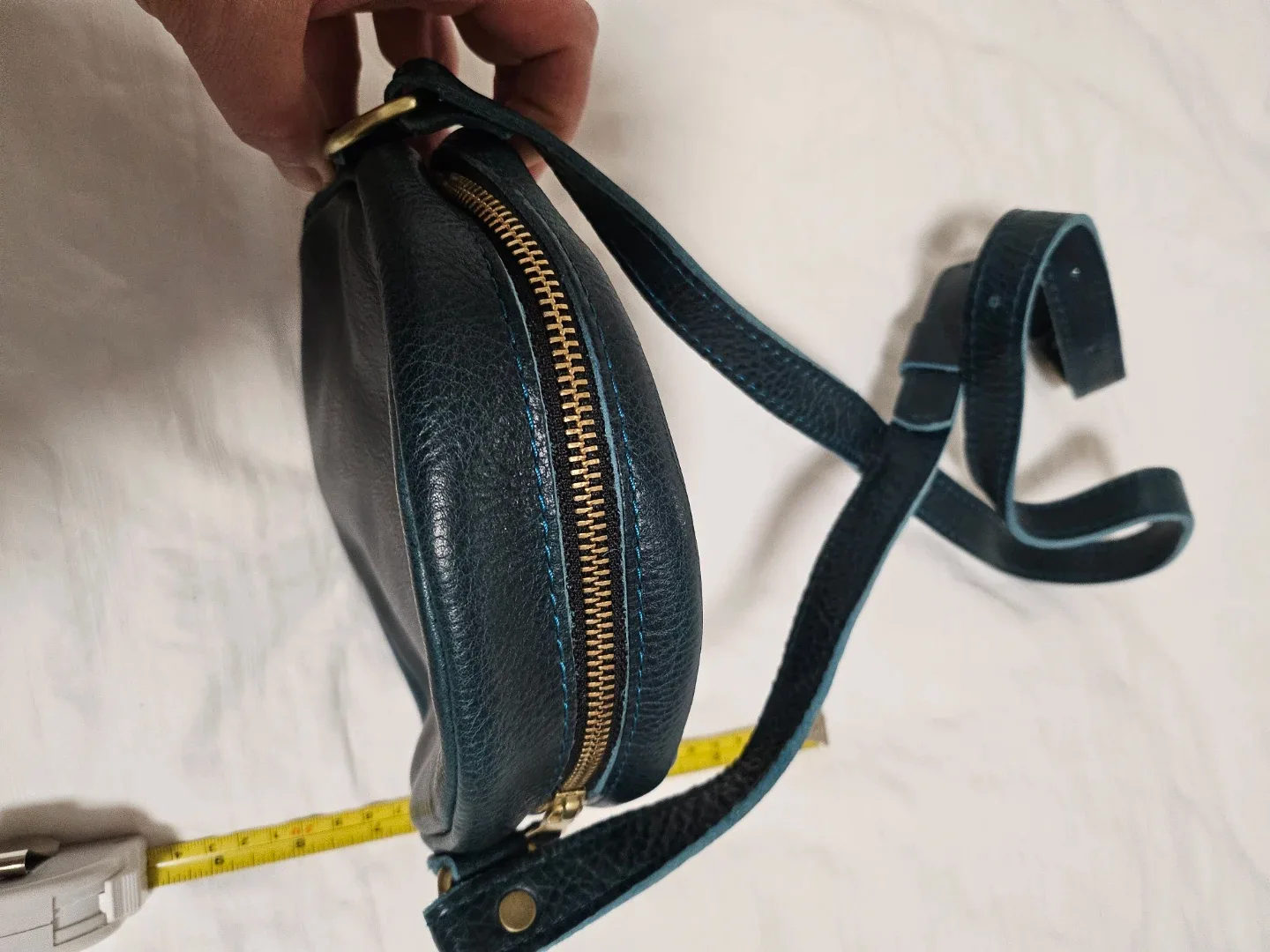 Portland Leather Crossbody Bag image indicator(4)