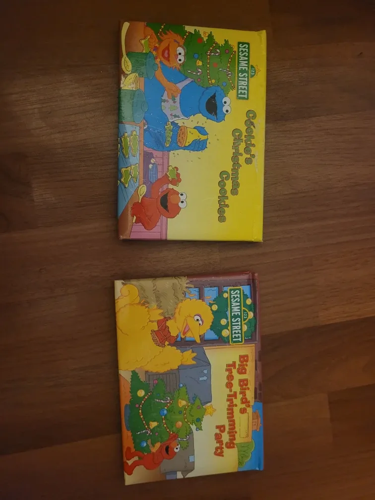 Sesame Street Christmas Books (2)
