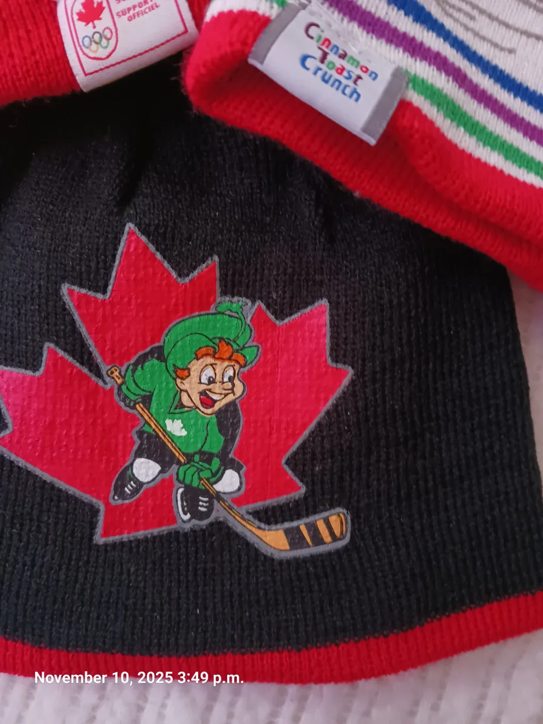 Assorted Toques: Canada, Cinnamon Toast Crunch image indicator(2)