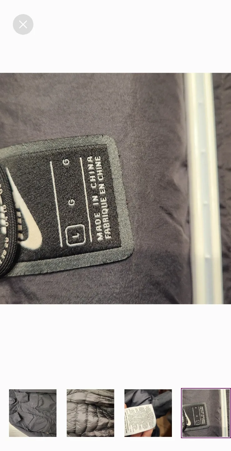 Nike Puffer Jacket, Size L image indicator(4)