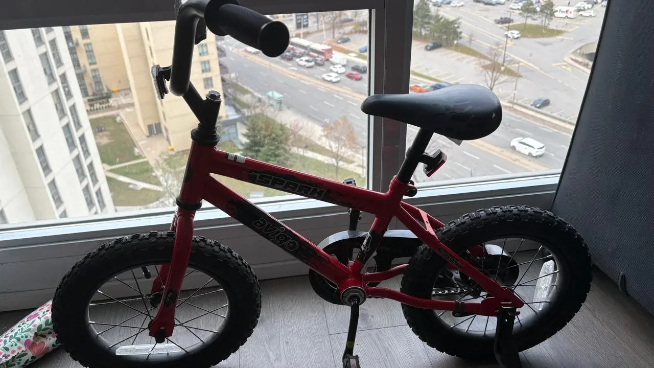 Office Table 120x60cm, IKEA Lack Side & Coffee Table image indicator(8)