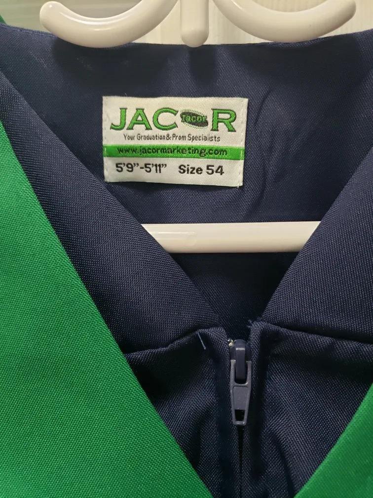 Jacor Graduation Gown - Size 54 with cap image indicator(3)