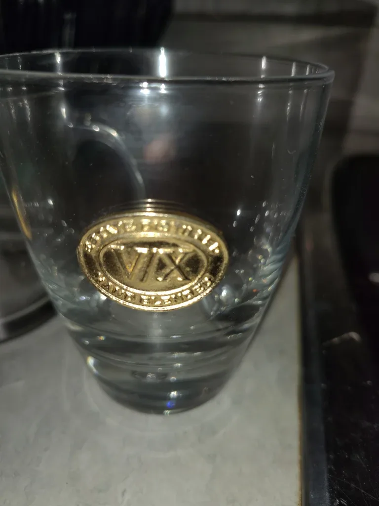 Vintage Whiskey Glasses image indicator(2)