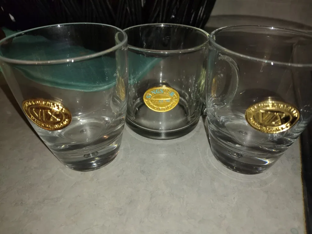 Vintage Whiskey Glasses image indicator(3)