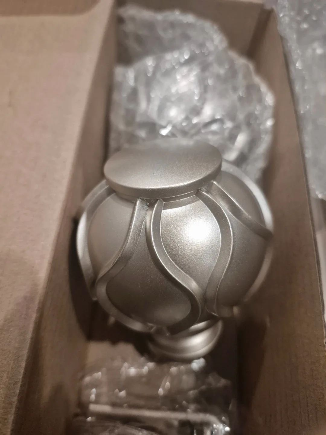 Champagne Curtain Rod 36"-88", 1" Diameter, Heavy Duty image indicator(4)