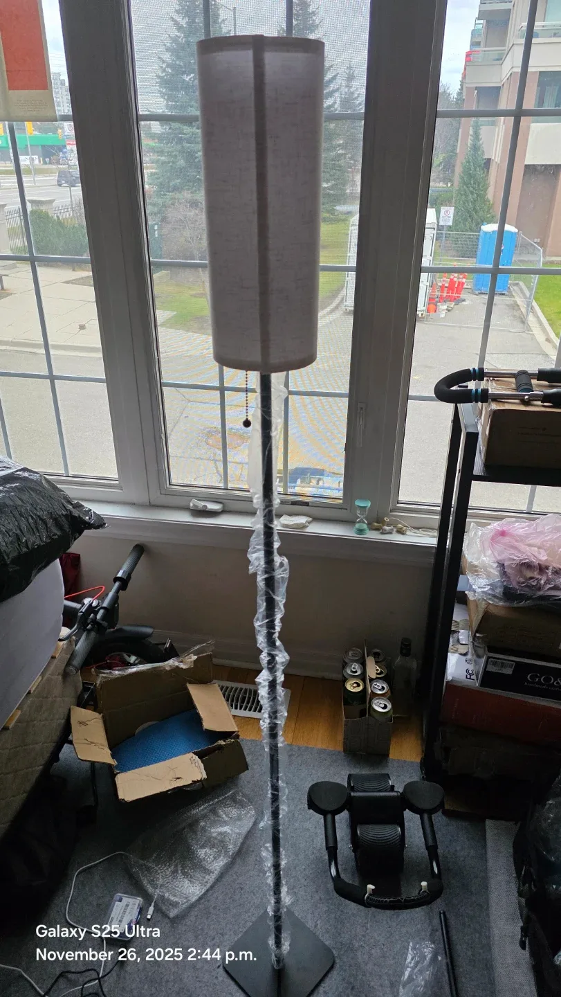 Floor Lamp with Cylinder Shade - Black image indicator(3)