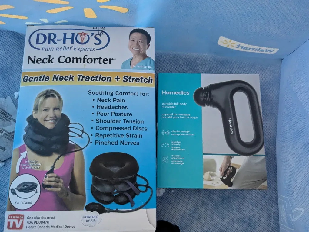 Dr-Ho's Neck Comforter & Homedics Massager image indicator(4)