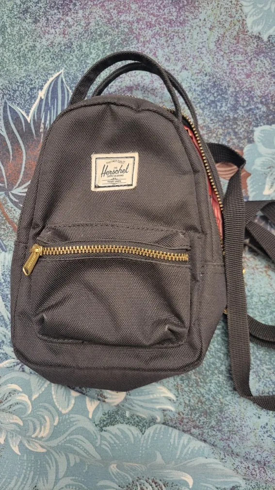 Herschel Crossbody Bag