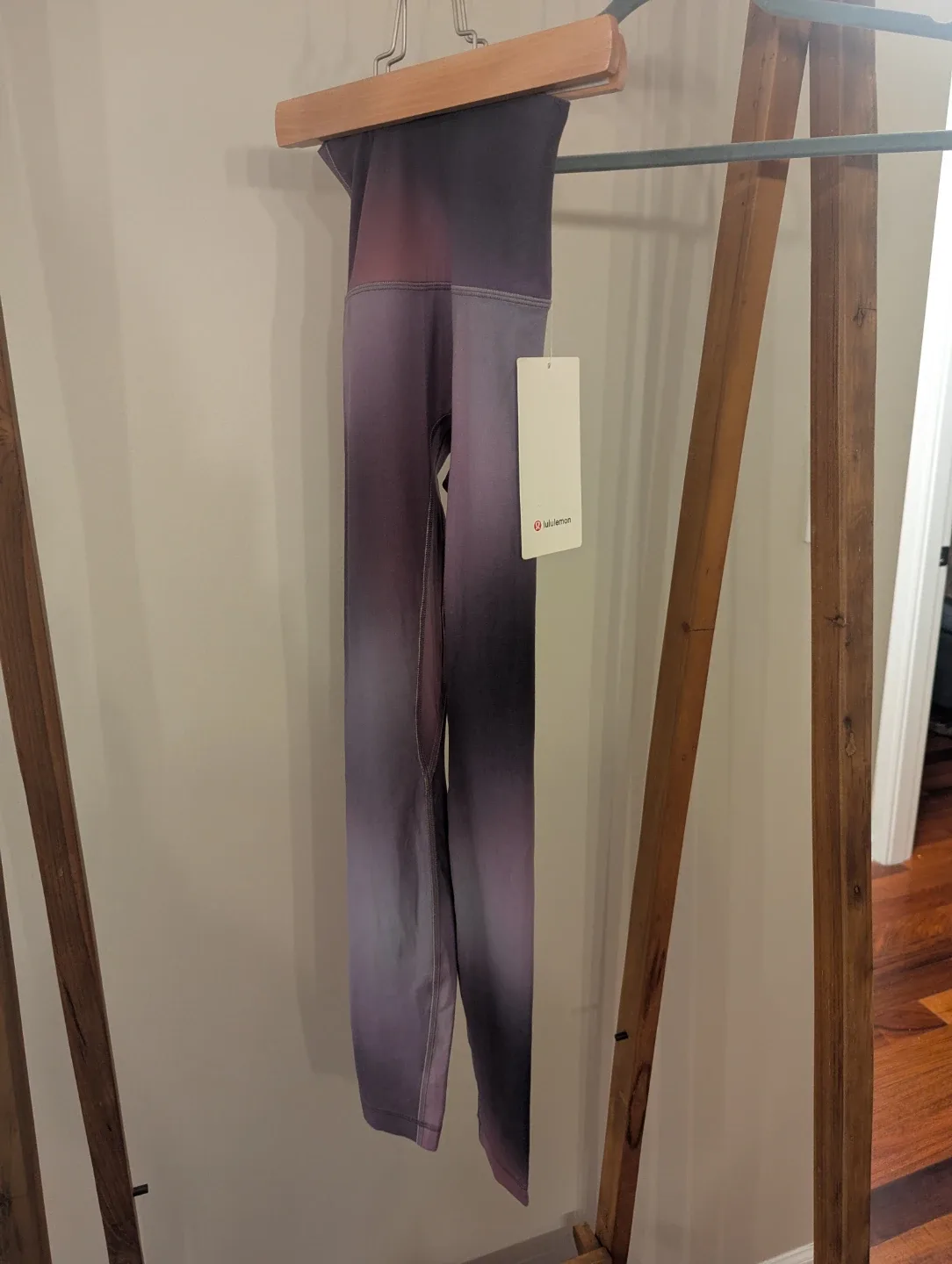 Lululemon Align HR Pant 28", Size 0 image indicator(4)