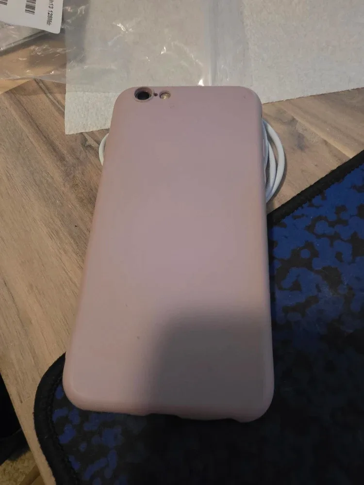 Apple iPhone 6s - Rose Gold cracked screen image indicator(2)