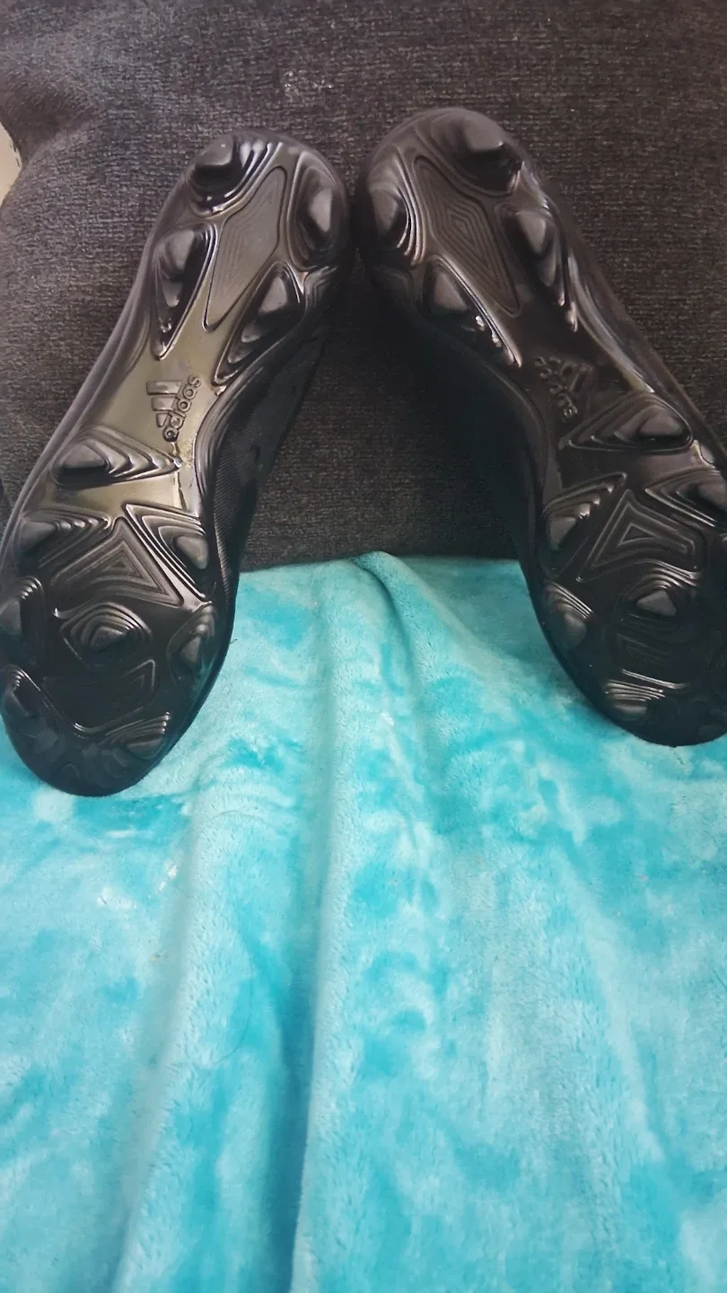 Adidas Predator Soccer Cleats image indicator(3)