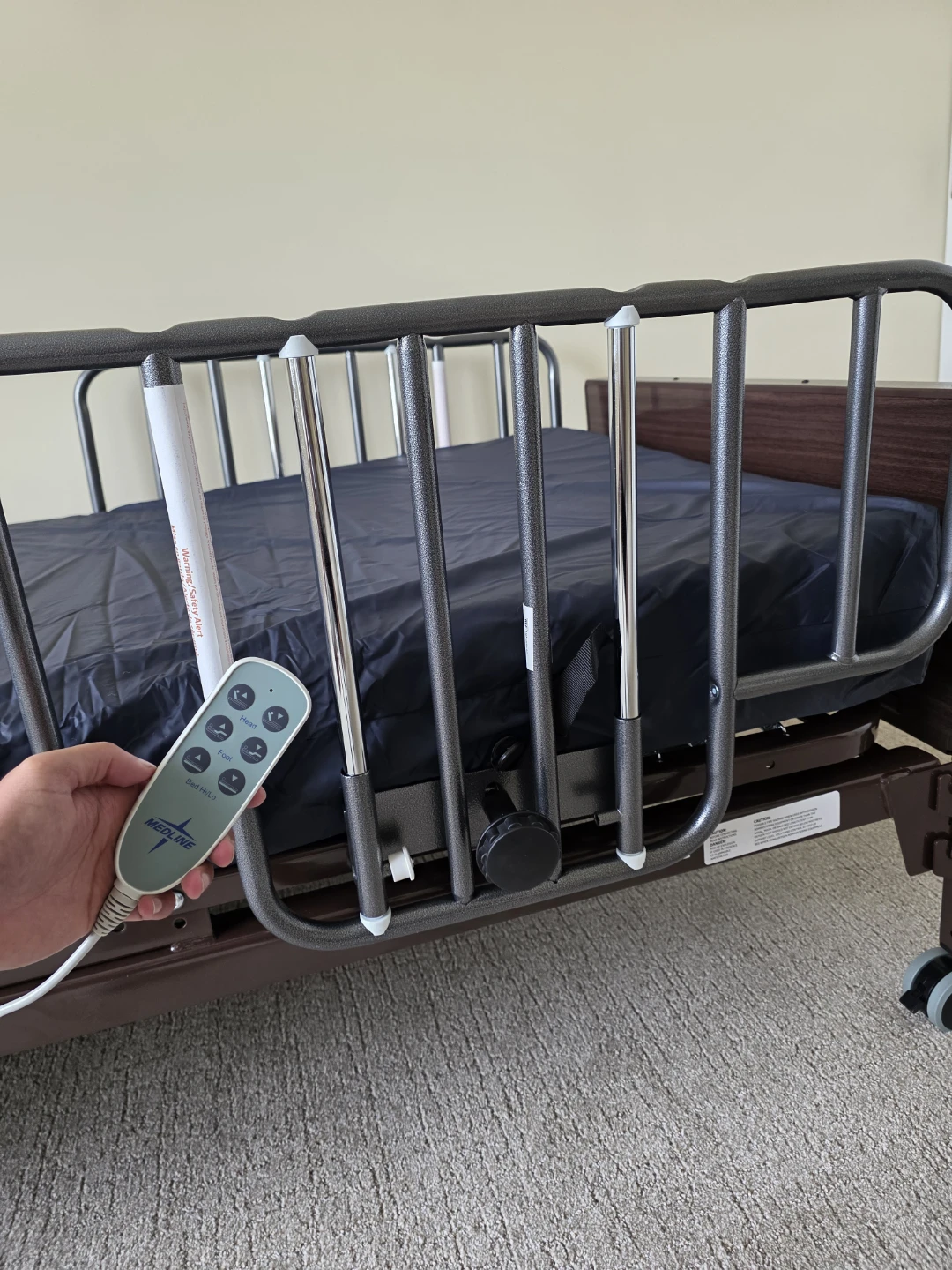 Brand NEW Medline Hospital Bed - Delivery & Setup Available - photo 2