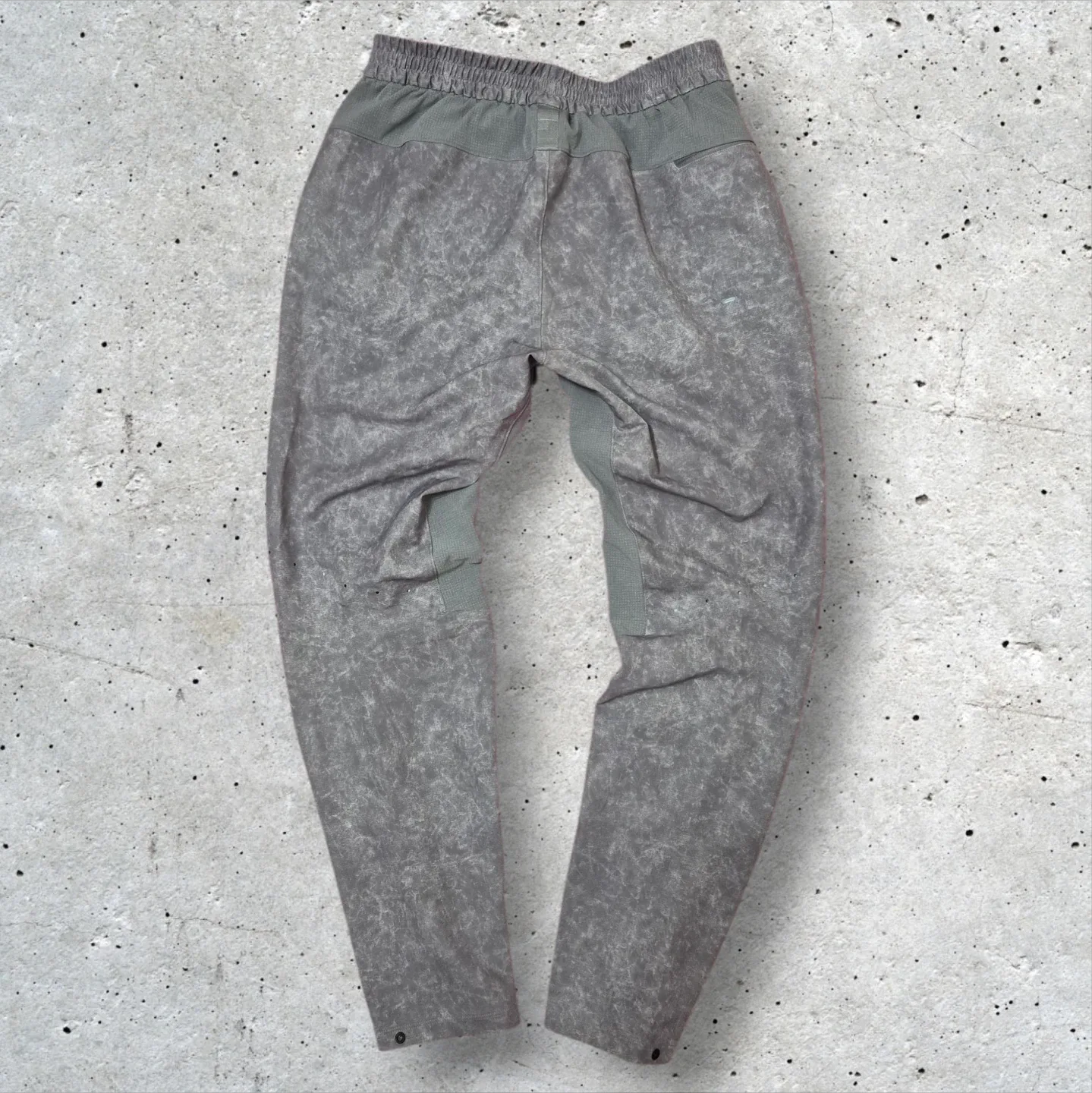 Lululemon jogger pants(grey) thumbnail