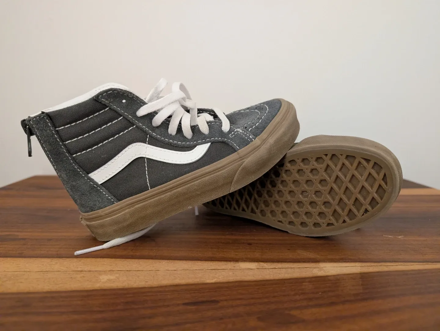 Vans Sk8-Hi Youth Size 12 Grey