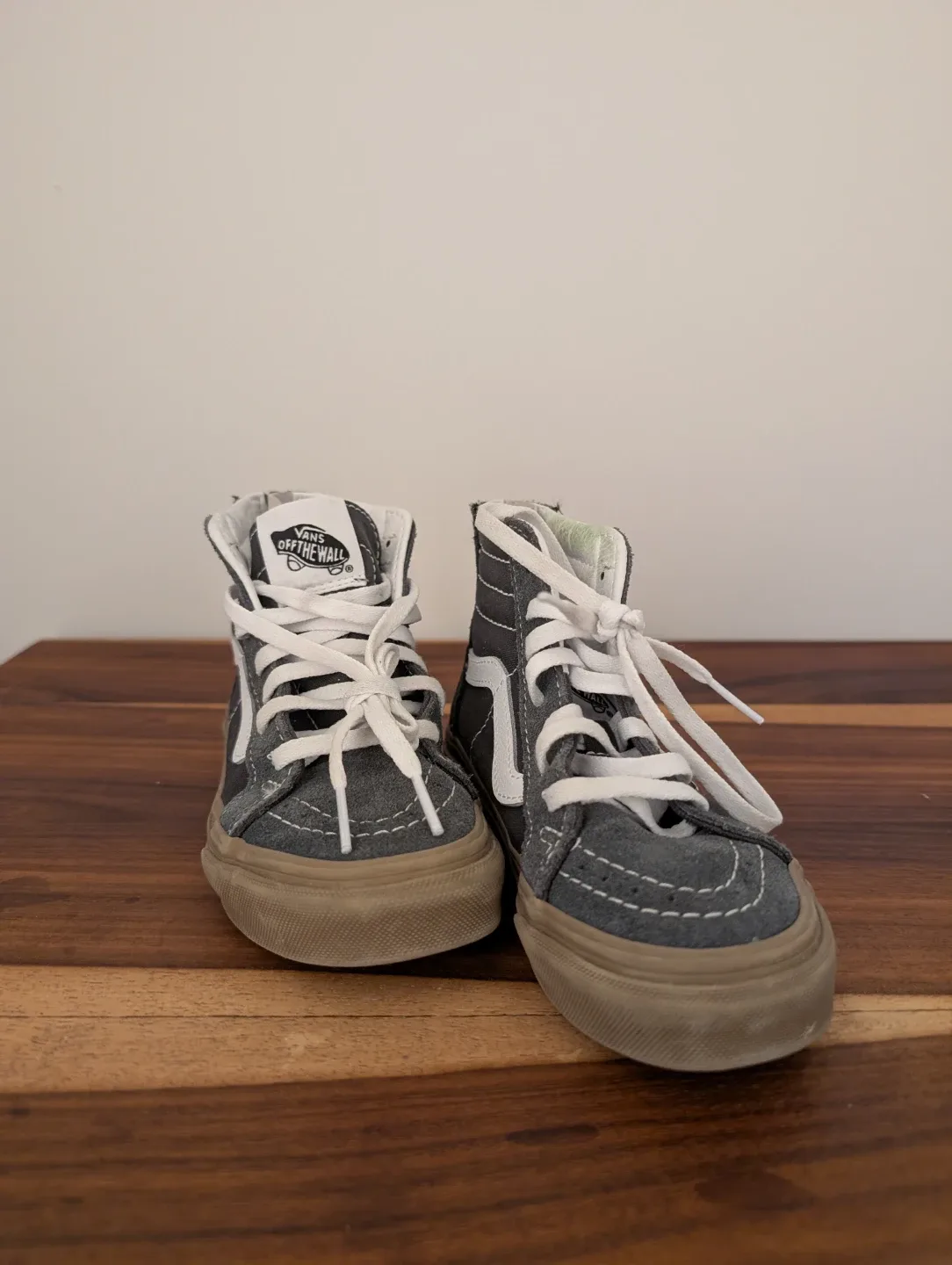 Vans Sk8-Hi Youth Size 12 Grey image indicator(2)