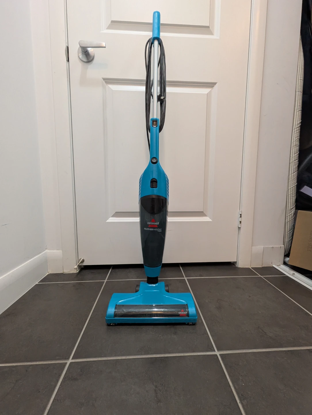 Bissell FeatherWeight Stick Lightweight Bagless Vacuum - photo 2