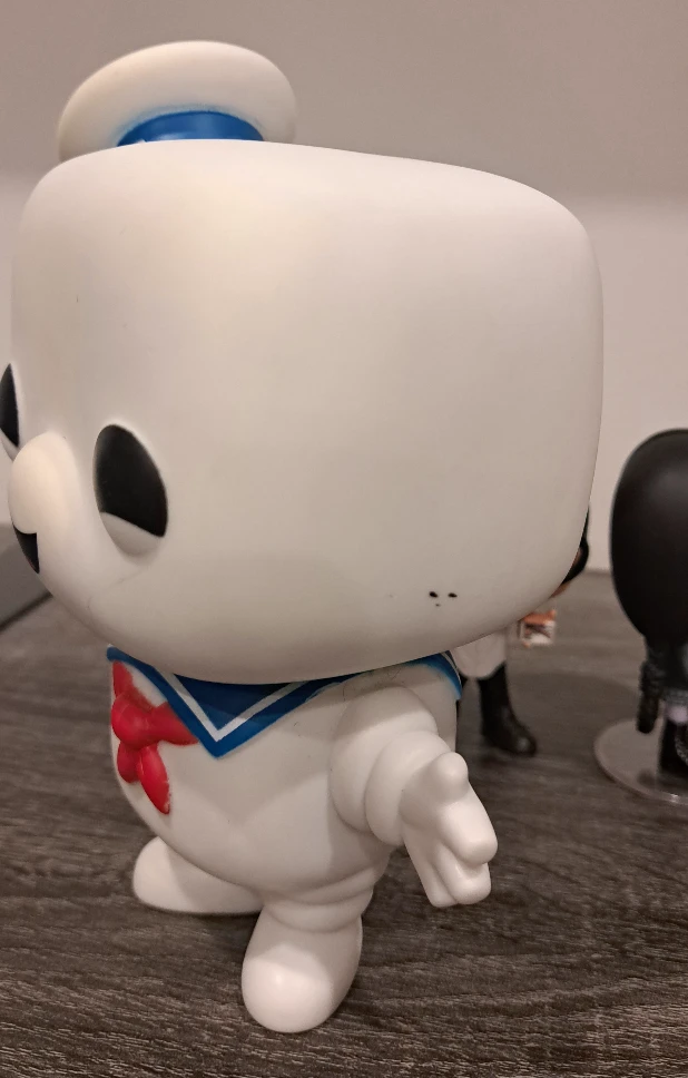 👓 McLovin' 👱🏻‍♀️ Bundy 🐲 Smaug 👧🏻 Wednesday 👻 Stay-Puft 🎡 Rose - photo 5