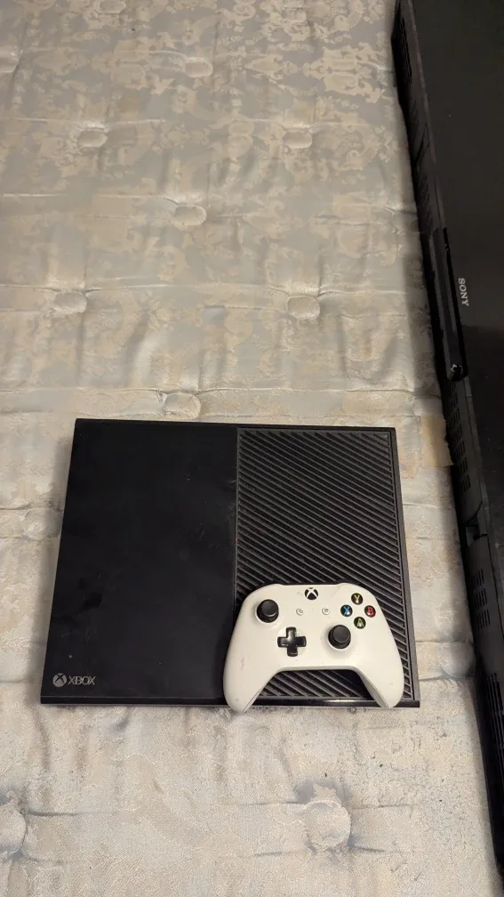 Northern Fight Co. Boxing Gloves image indicator(9)