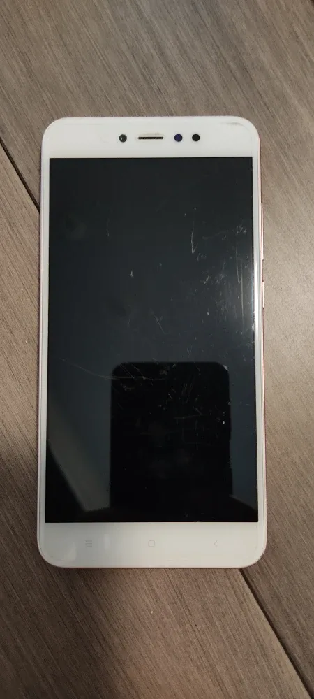 Xiaomi Redmi Note 5A Smartphone with LineageOS