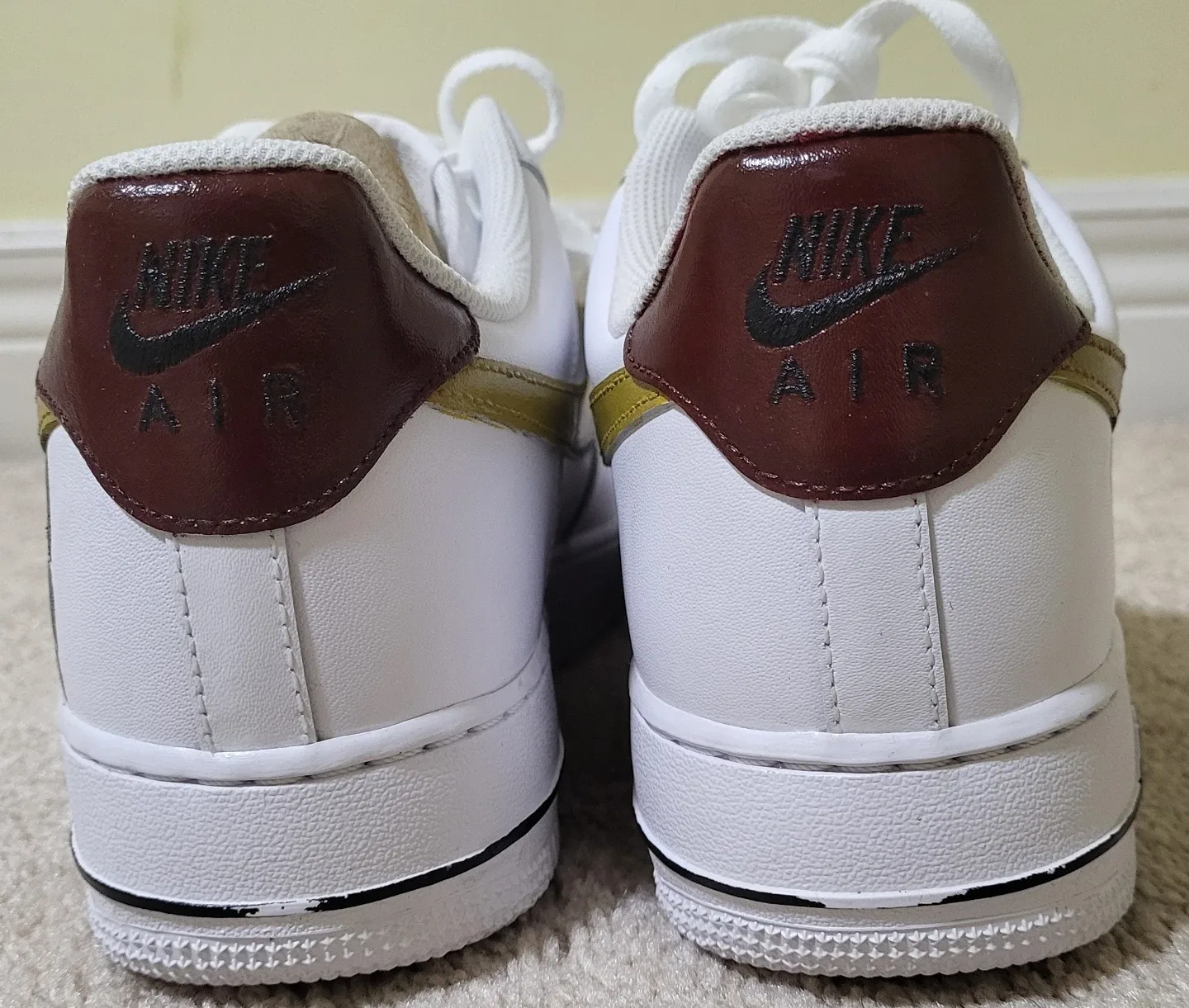 Nike Air Force 1 Custom Raptors Edition Size 11 image indicator(7)