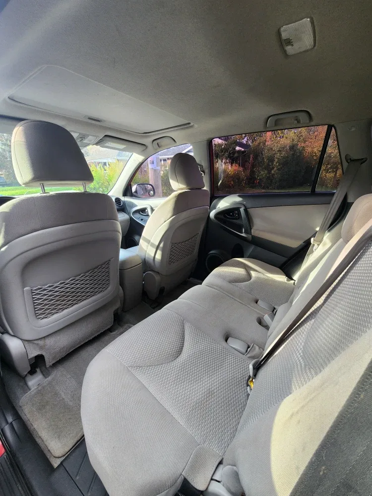 2011 Toyota RAV4 image indicator(6)