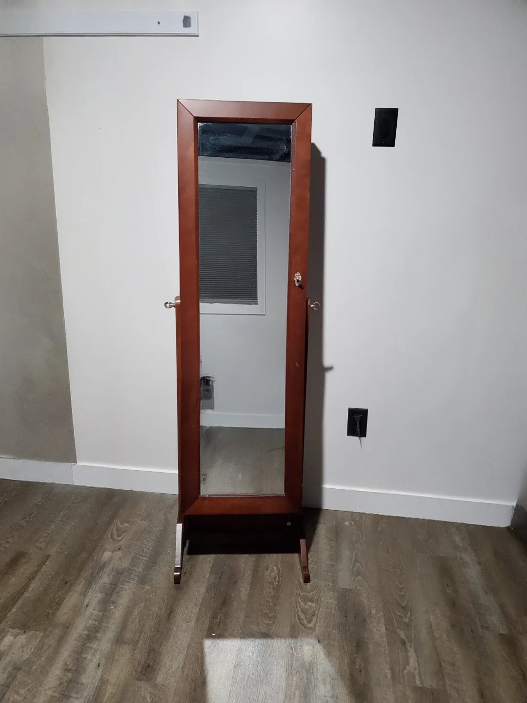 Standing Jewellery Armoire with Mirror
