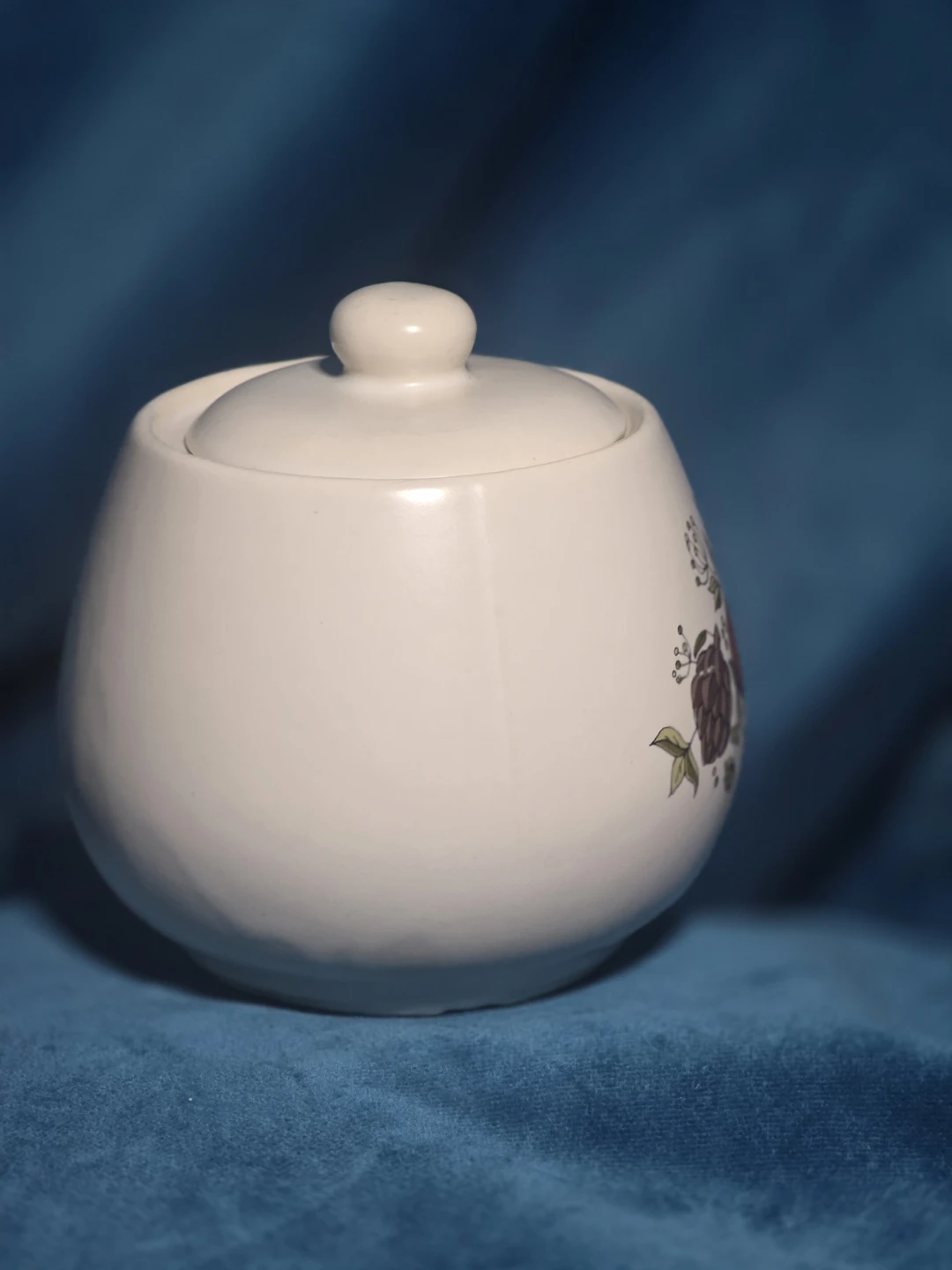 Vintage Ceramic Sugar Bowl with Lid - photo 4