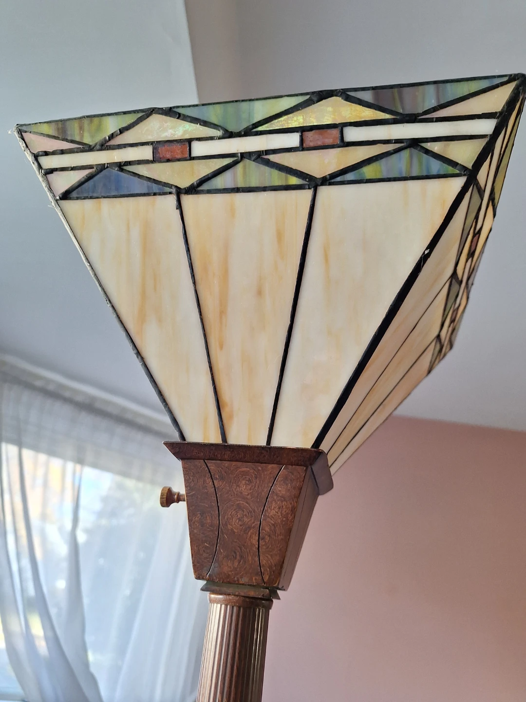 Vintage Style Stained Glass Floor Lamp - photo 2