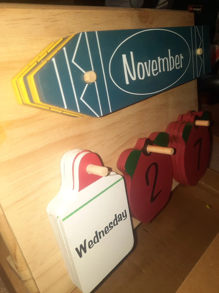 Wooden Perpetual Calendar #teacher - photo 2