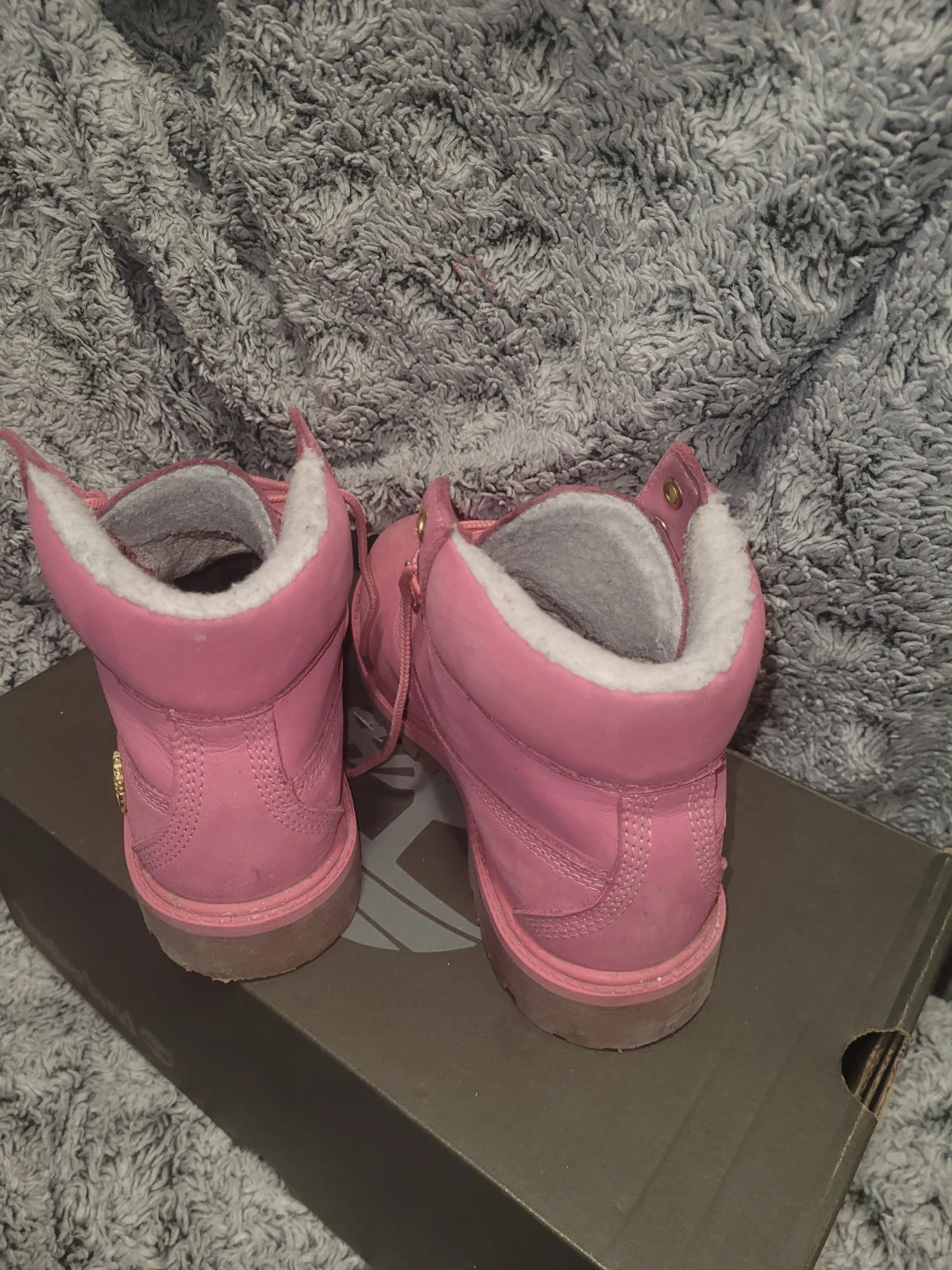 Timberland Premium 6 in Shearling Boot - Pink, Youth Size 3 - photo 3