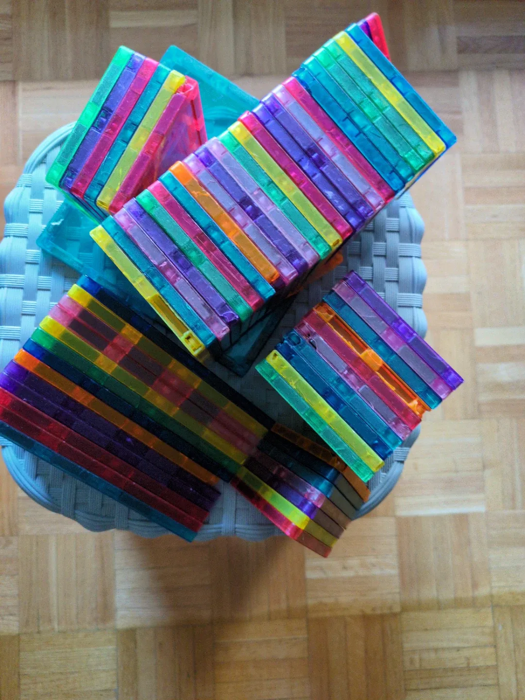 Magna-Tiles Clear Colours 62-Piece Set