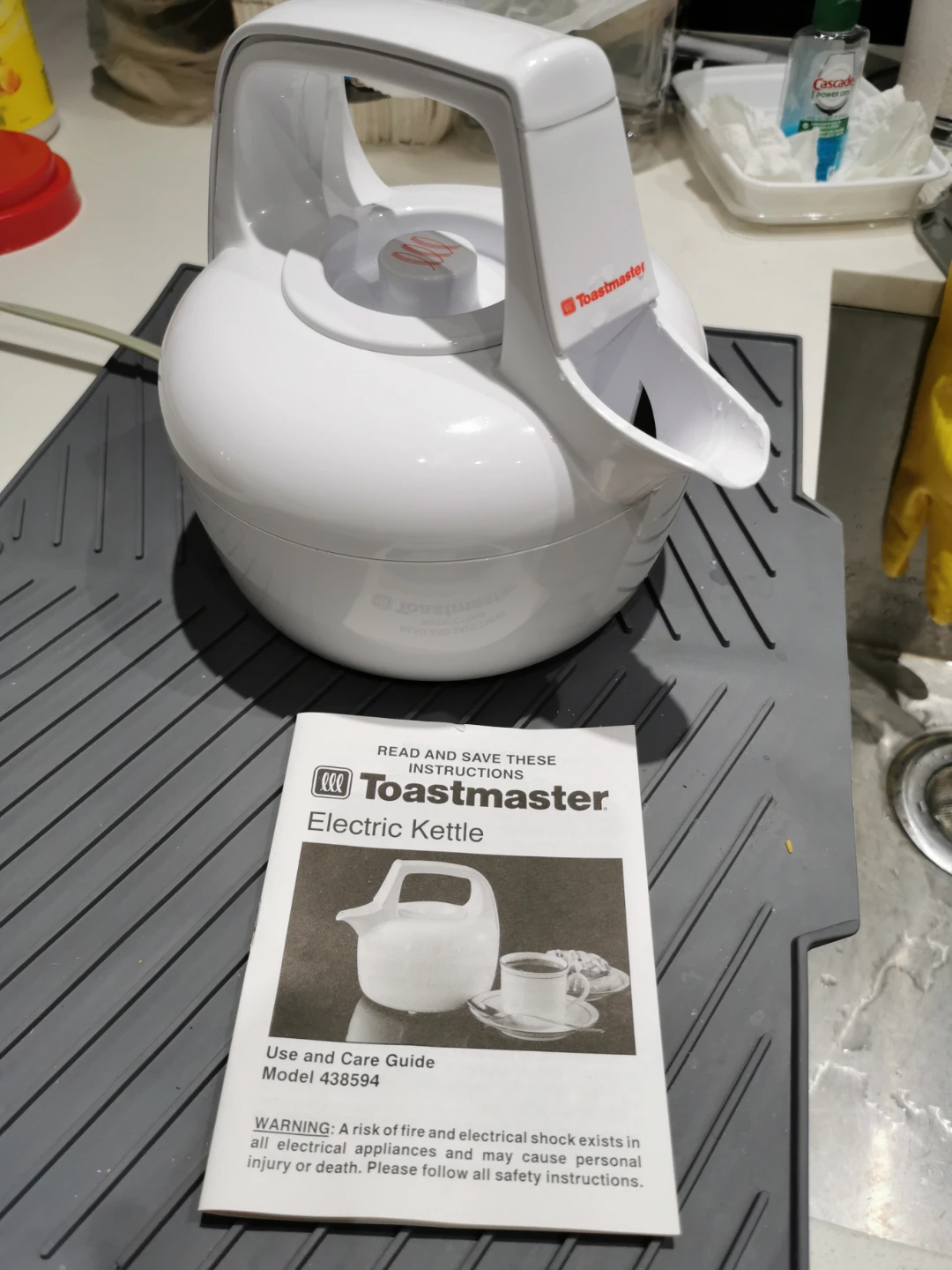 Toastmaster Electric Kettle - White, 1.2 Litre