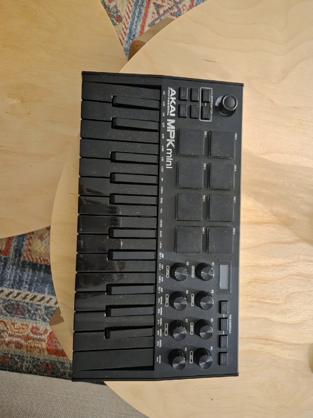 AKAI MPK mini Keyboard Controller