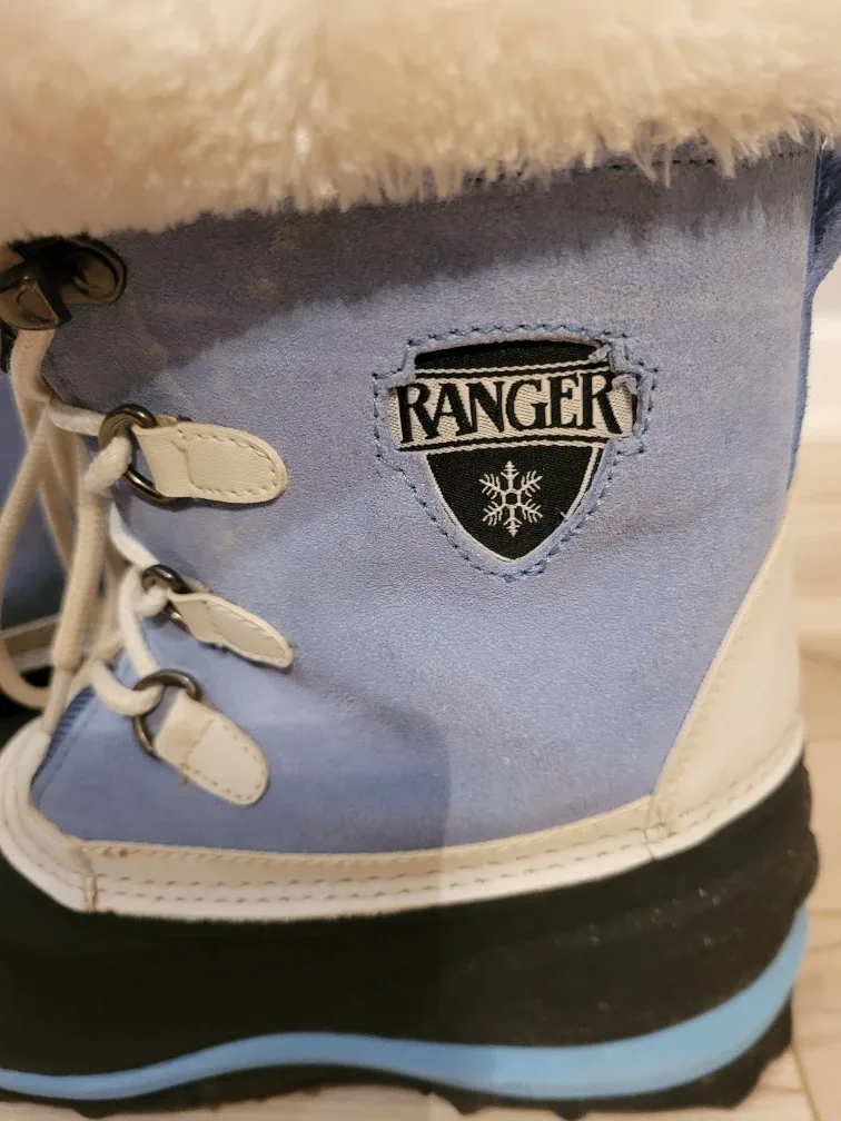 Ranger Snow Boots - Blue & White Girls Size 2 image indicator(3)