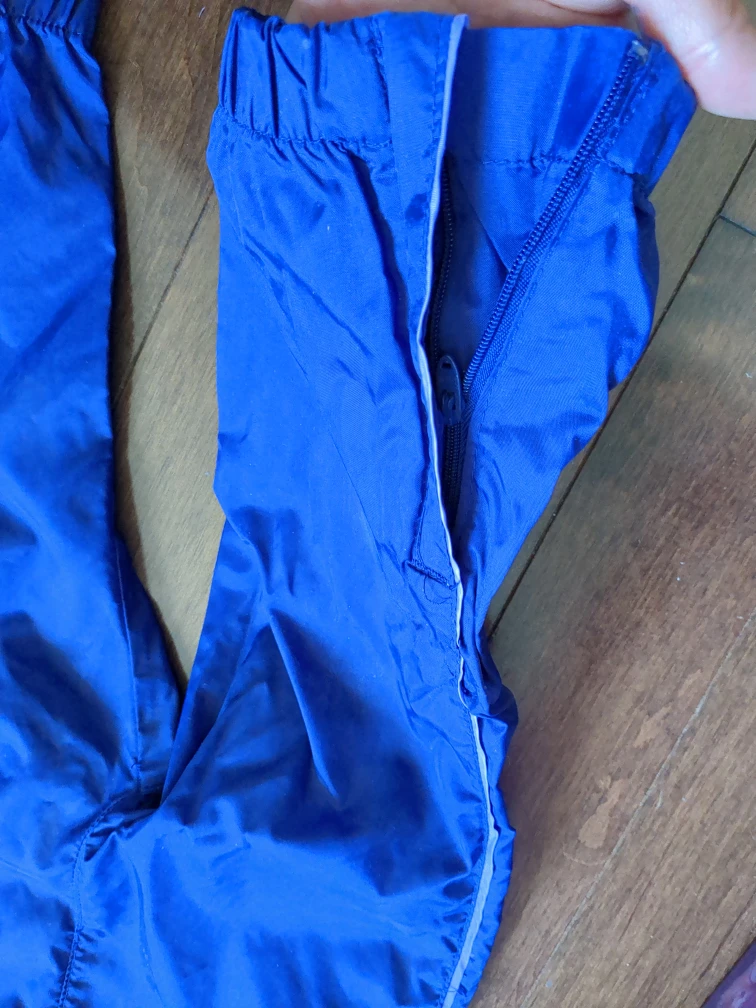 Joe Fresh Toddler wind breaker Pants - Size 2 - photo 3